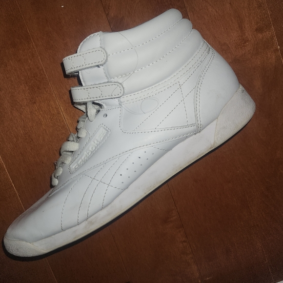 White Reebok Sneakers - Picture 3 of 6